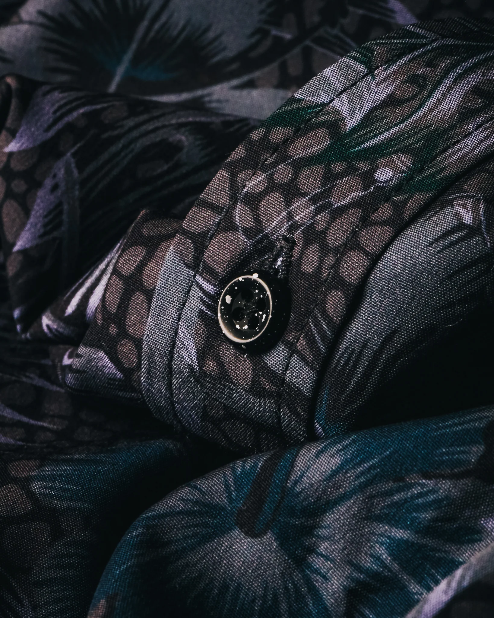 Chaves Knives Hawaiian Shirt - Image 3