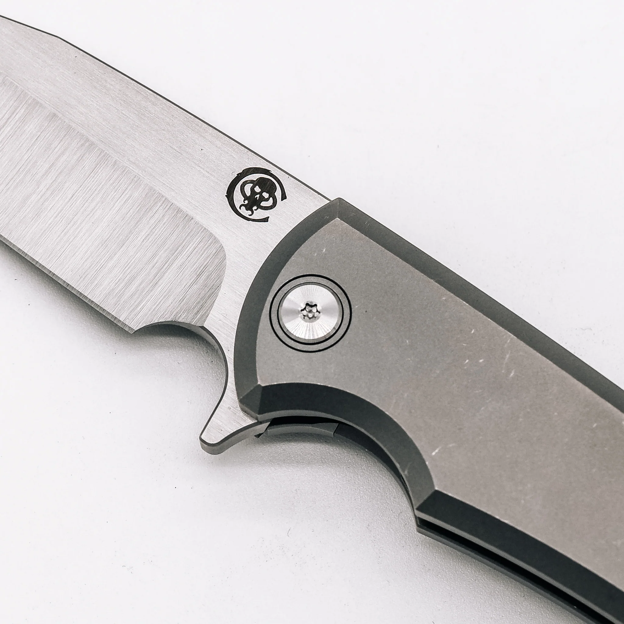 Chaves Knives Integral Sangre Street - Belt Finish - Image 3