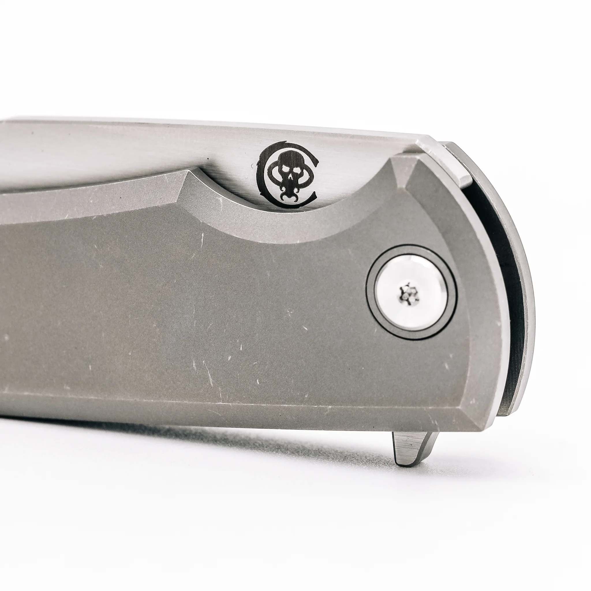 Chaves Knives Integral Sangre Street - Belt Finish - Image 4