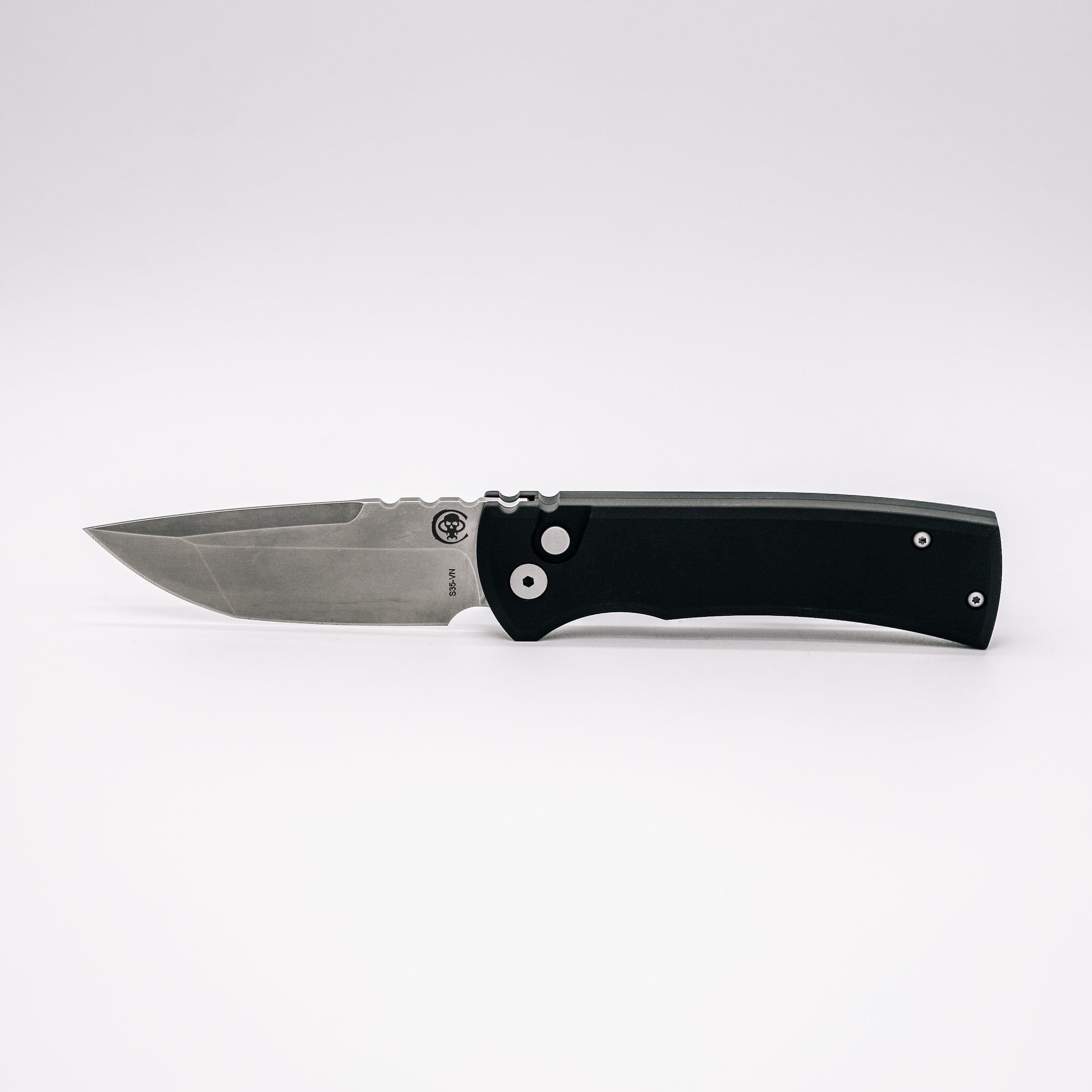 Chaves Knives Pro-Tech Redencion 229 - SW Black
