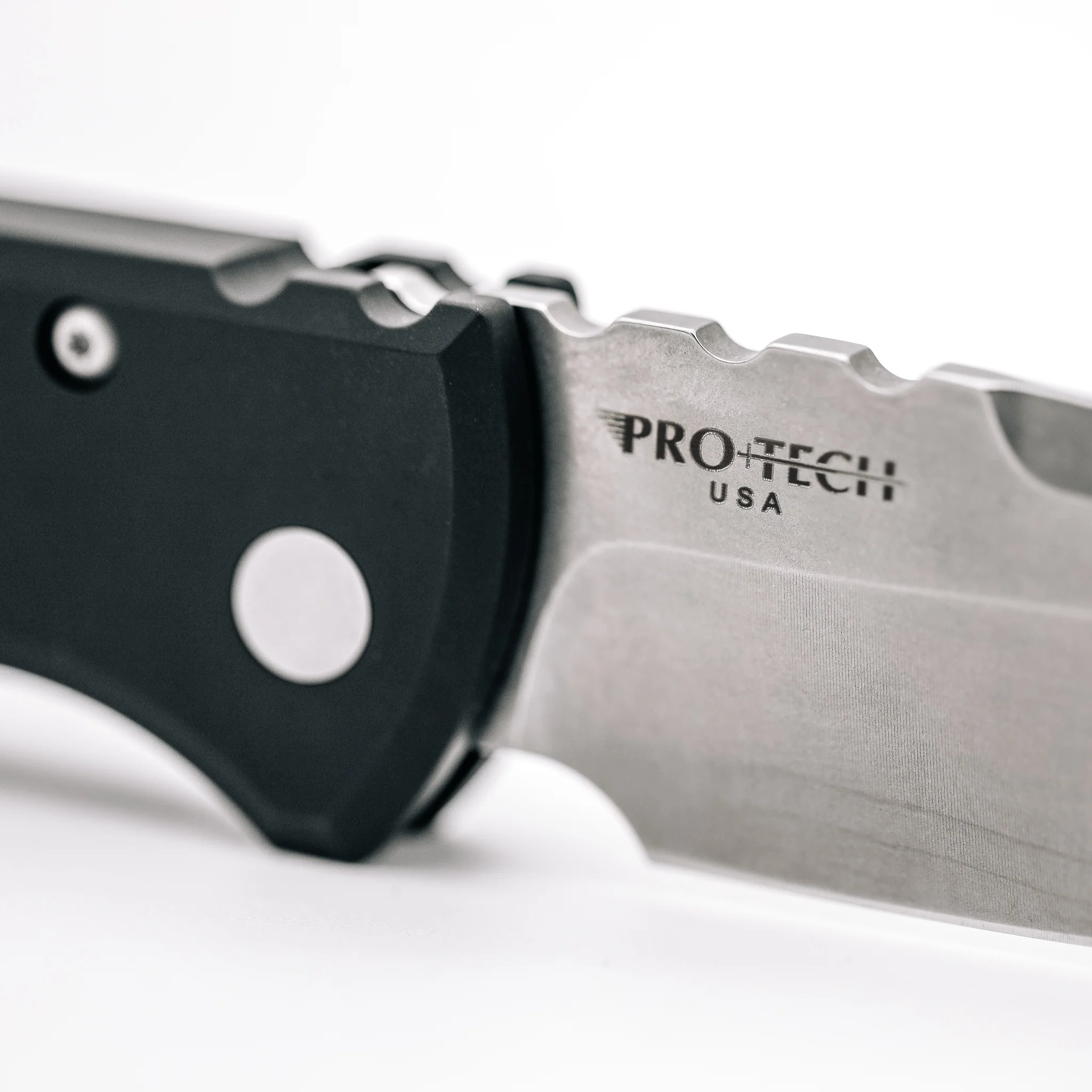 Chaves Knives Pro-Tech Redencion 229 - SW Black - Image 4
