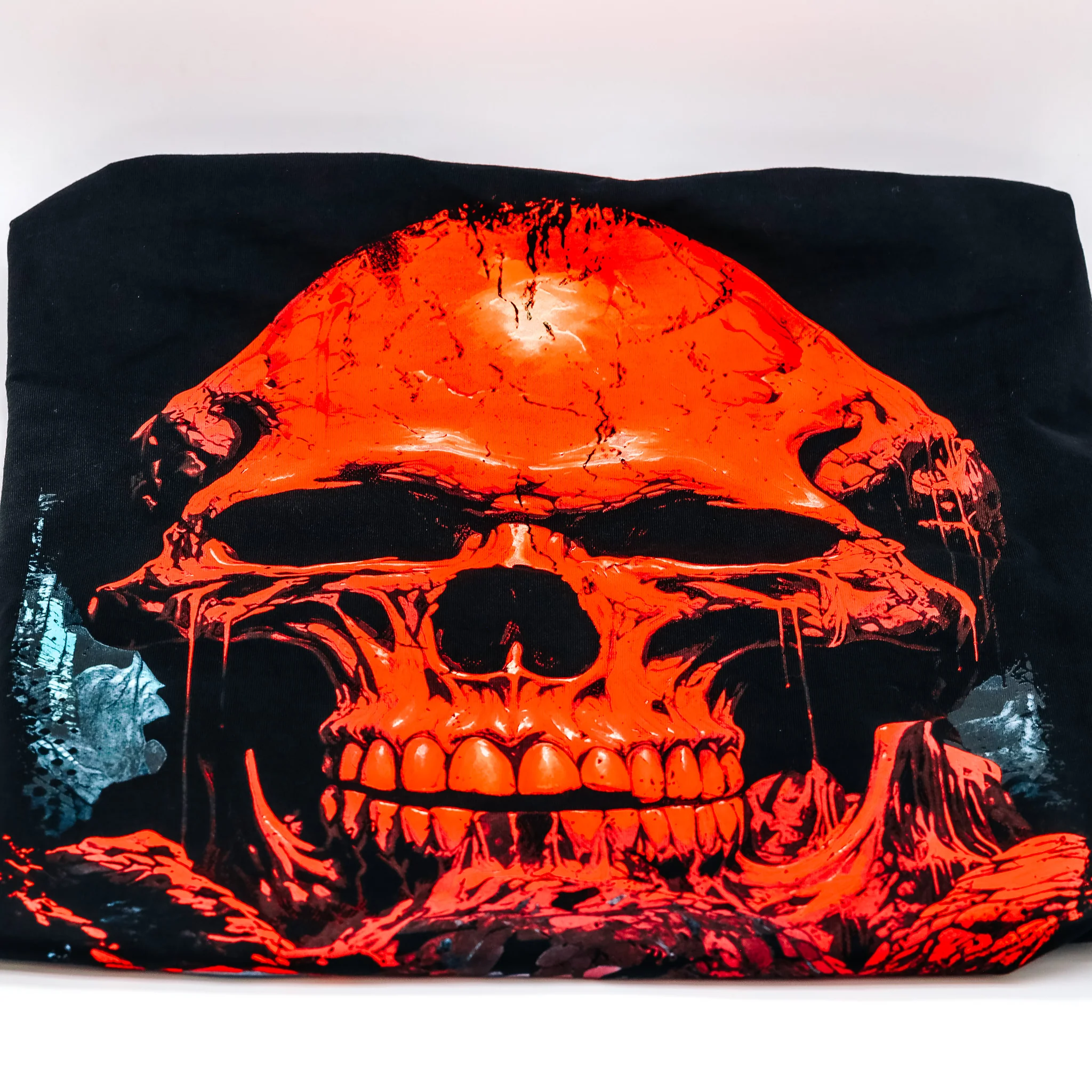 Chaves Knives Red Skull T-Shirt - Image 6
